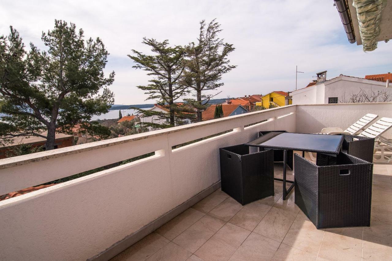 Ksenija Apartment Kornić Exterior foto
